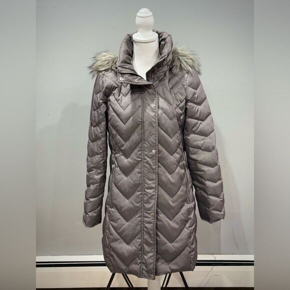 Pewter Kenneth Cole Long Puffer Coat Size M EUC - Picture 1 of 5